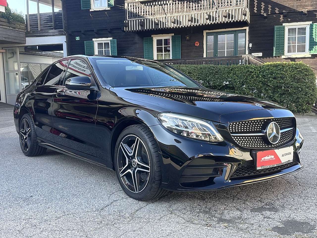 Mercedes-Benz C 200  Aut. AMG-Line *LED-High.Perf., Navigation, Rü.K…