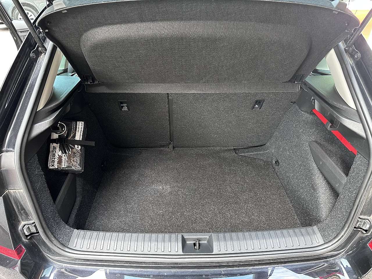 Skoda Kamiq  1,0 TSI Ambition DSG *NAVI, dig. Cockpit, Rü.Kam*