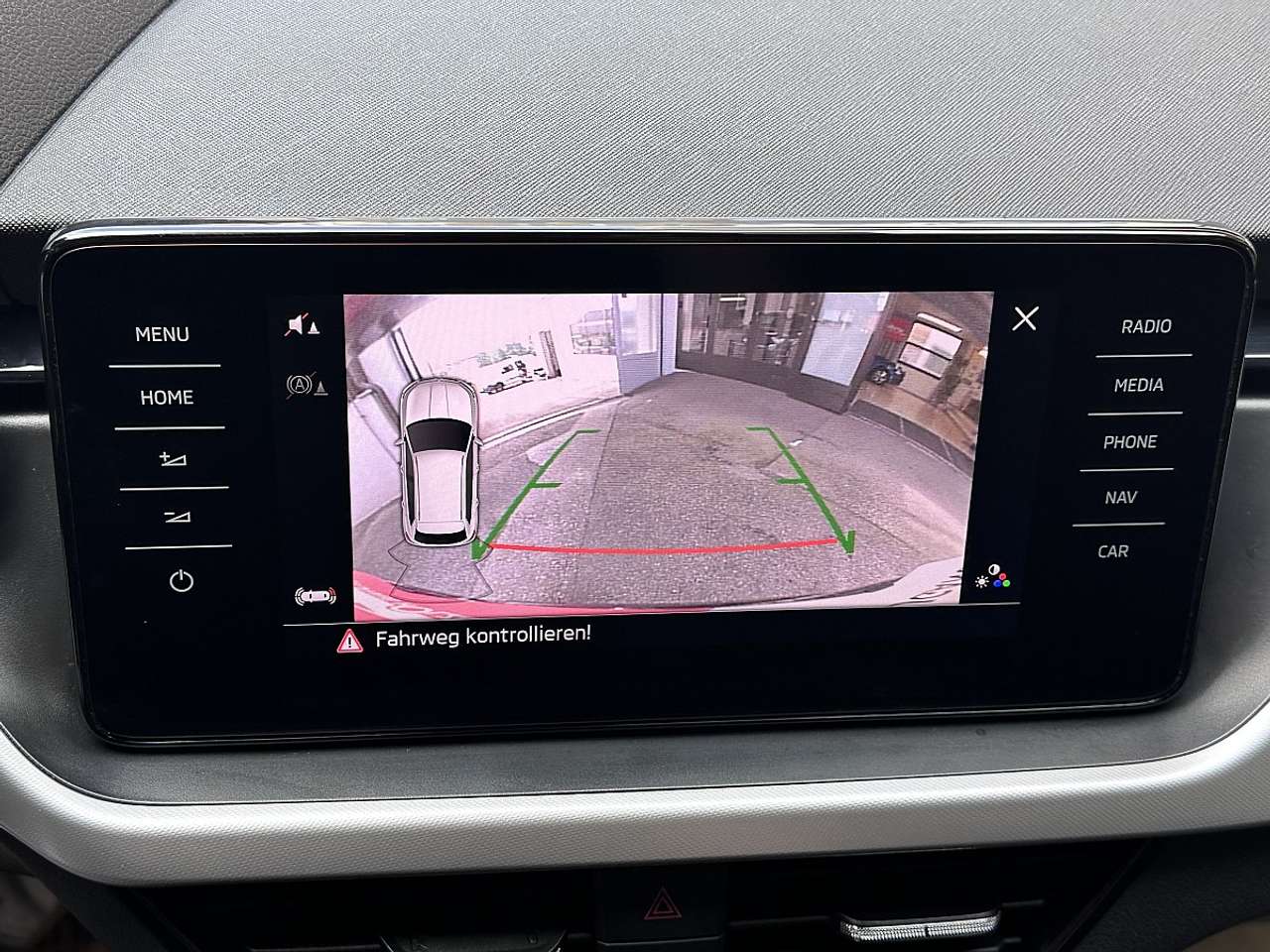 Skoda Kamiq  1,0 TSI Ambition DSG *NAVI, dig. Cockpit, Rü.Kam*
