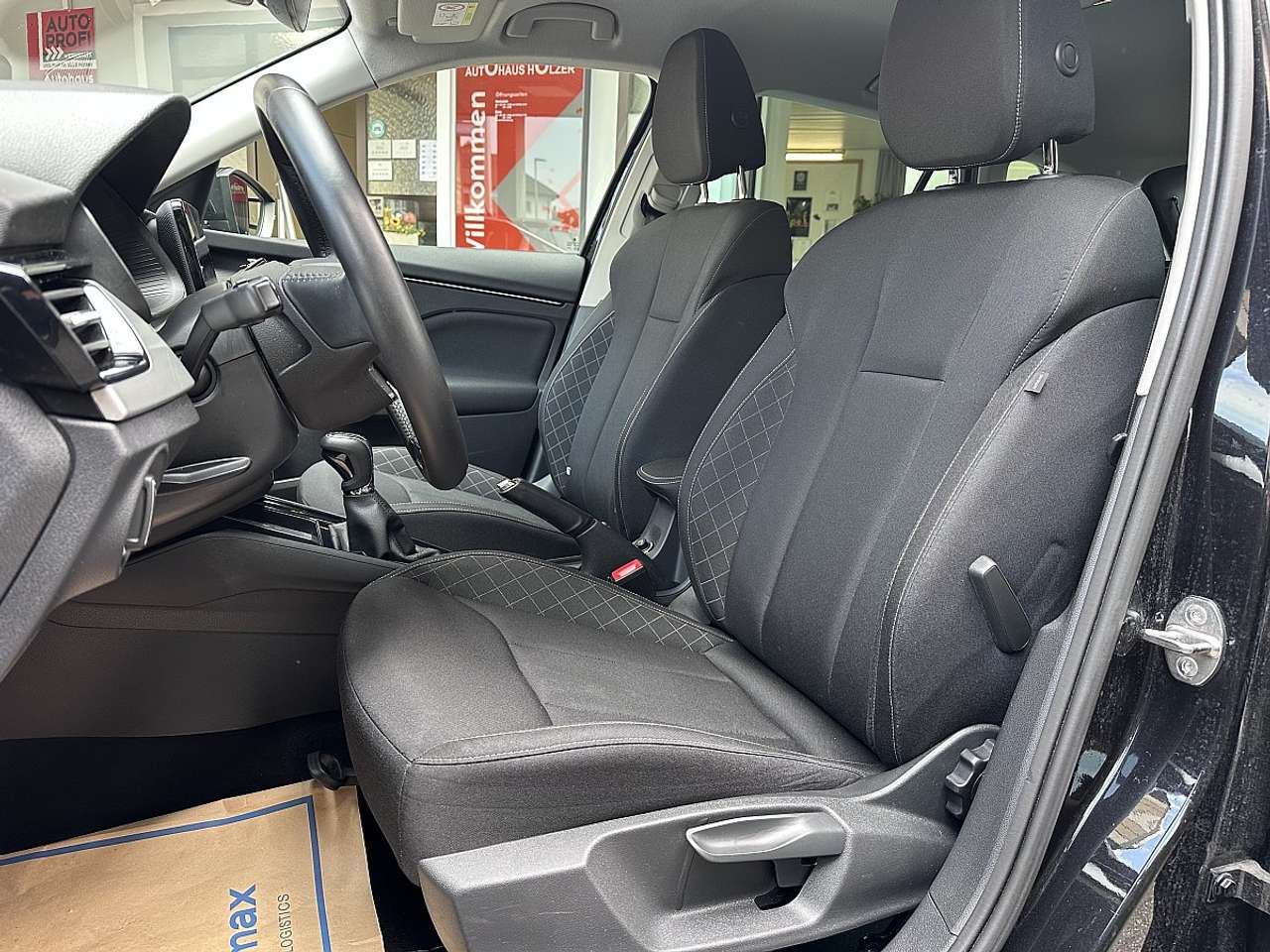 Skoda Kamiq  1,0 TSI Ambition DSG *NAVI, dig. Cockpit, Rü.Kam*