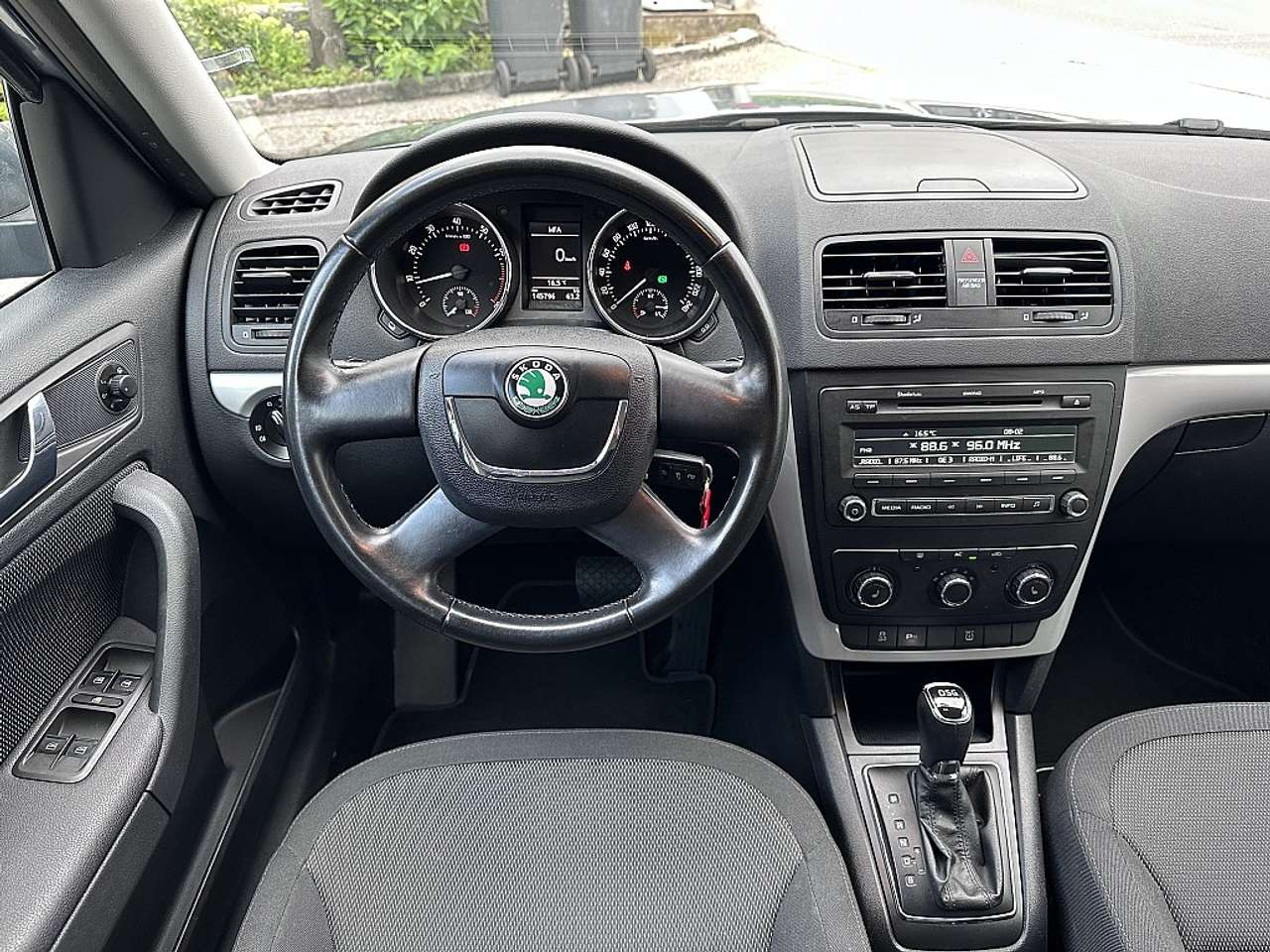 Skoda Yeti  Twenty Ambition 1,2 TSI DSG *Parksensor, Tempom…