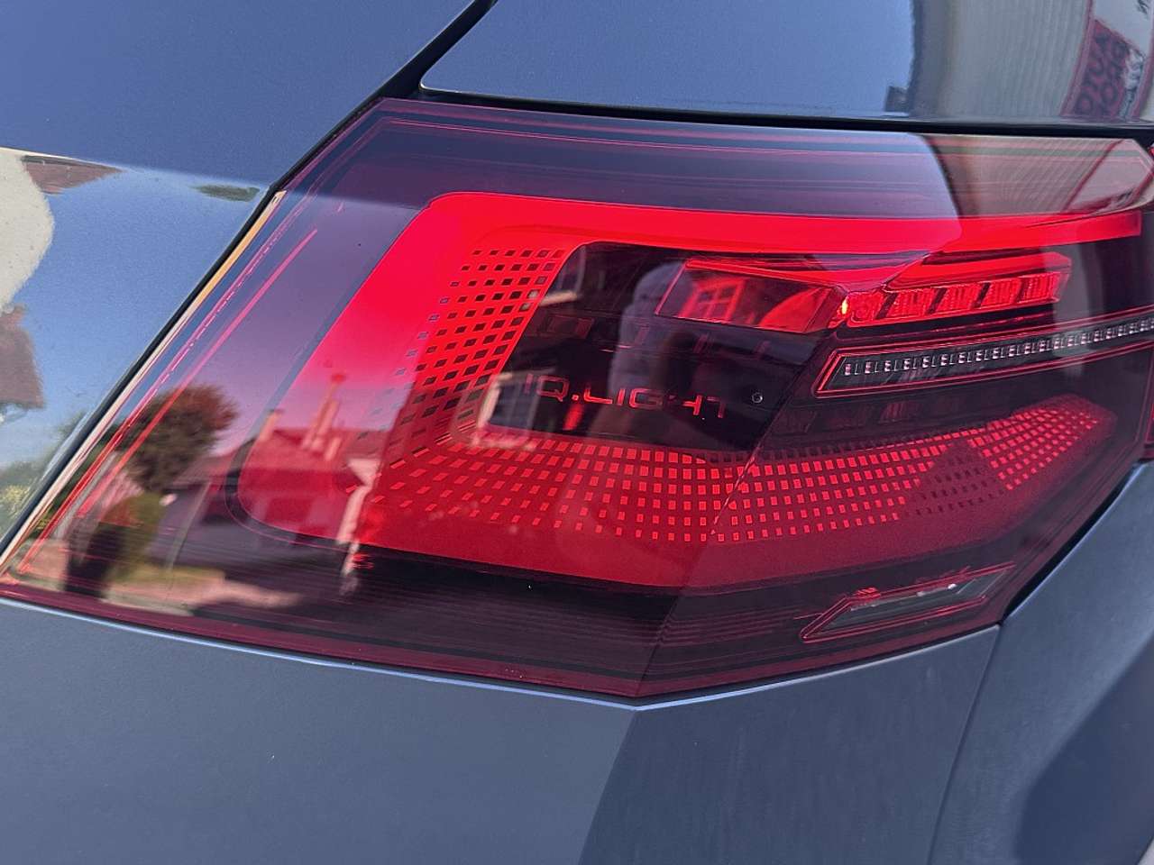 Volkswagen Golf  8 Style 1,5 TSI ACT *IQ-Light, Ergo-Sitz, Navig…