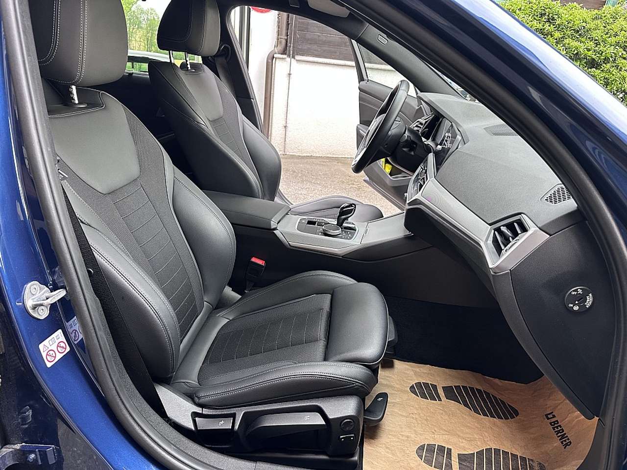 BMW 330  e PHEV Touring Aut. Advantage *Head-Up, LASER, …