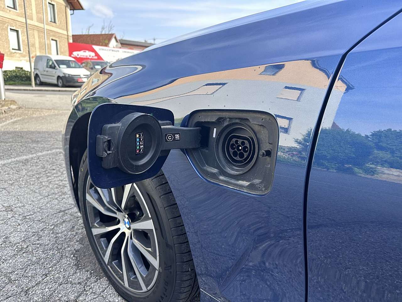 BMW 330  e PHEV Touring Aut. Advantage *Head-Up, LASER, …