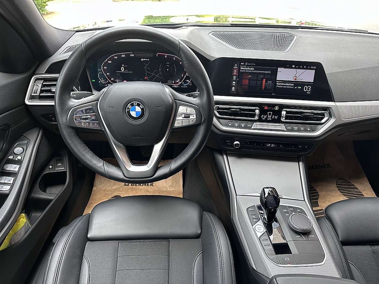 BMW 330  e PHEV Touring Aut. Advantage *Head-Up, LASER, …
