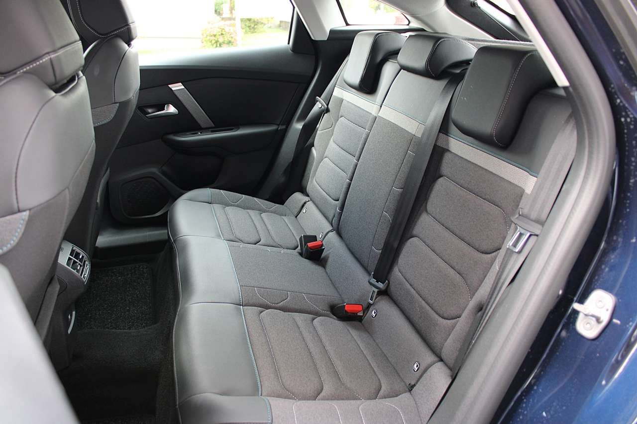 Citroen C4  BlueHDI 130 S&S EAT8 Aut. Plus *LP 31.450€*