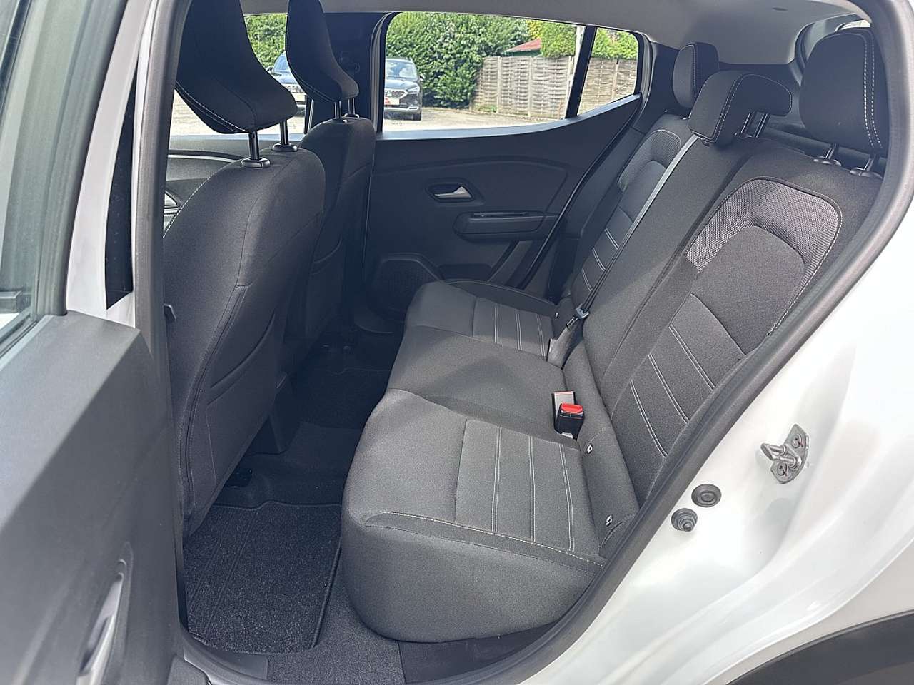 Dacia Sandero  Stepway Expression TCe 90 *1.Besitz, Neuwertig*