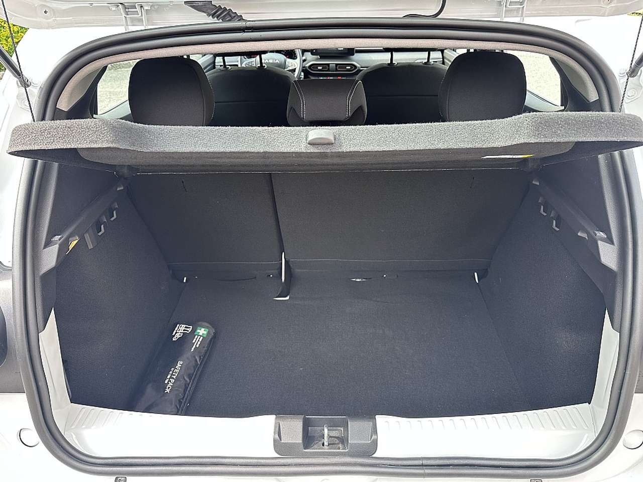 Dacia Sandero  Stepway Expression TCe 90 *1.Besitz, Neuwertig*