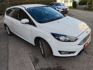 Ford Focus  1,0 EcoBoost Titanium