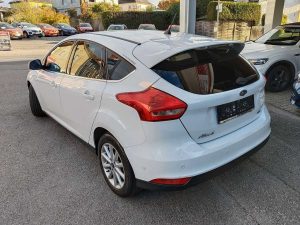 Ford Focus  1,0 EcoBoost Titanium