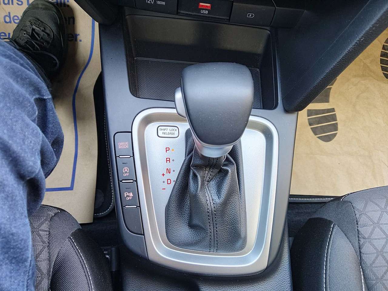 Kia XCeed  Xceed 1,5 TGDI 48V GPF Silber DCT „7 Jahre Gara…