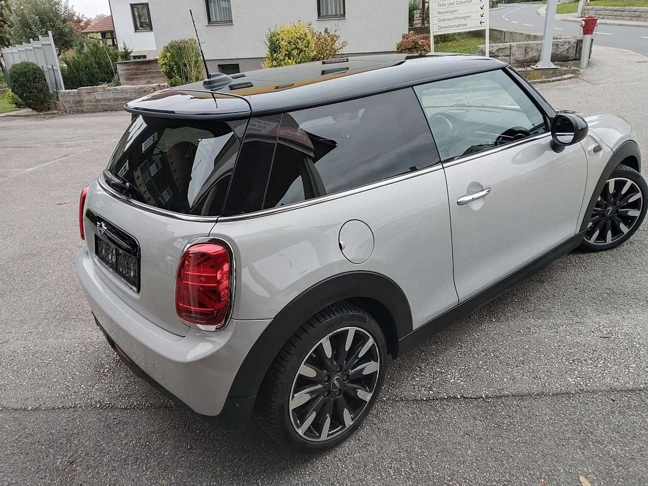 MINI Cooper  MINI Cooper Aut. „Pannoramadach“