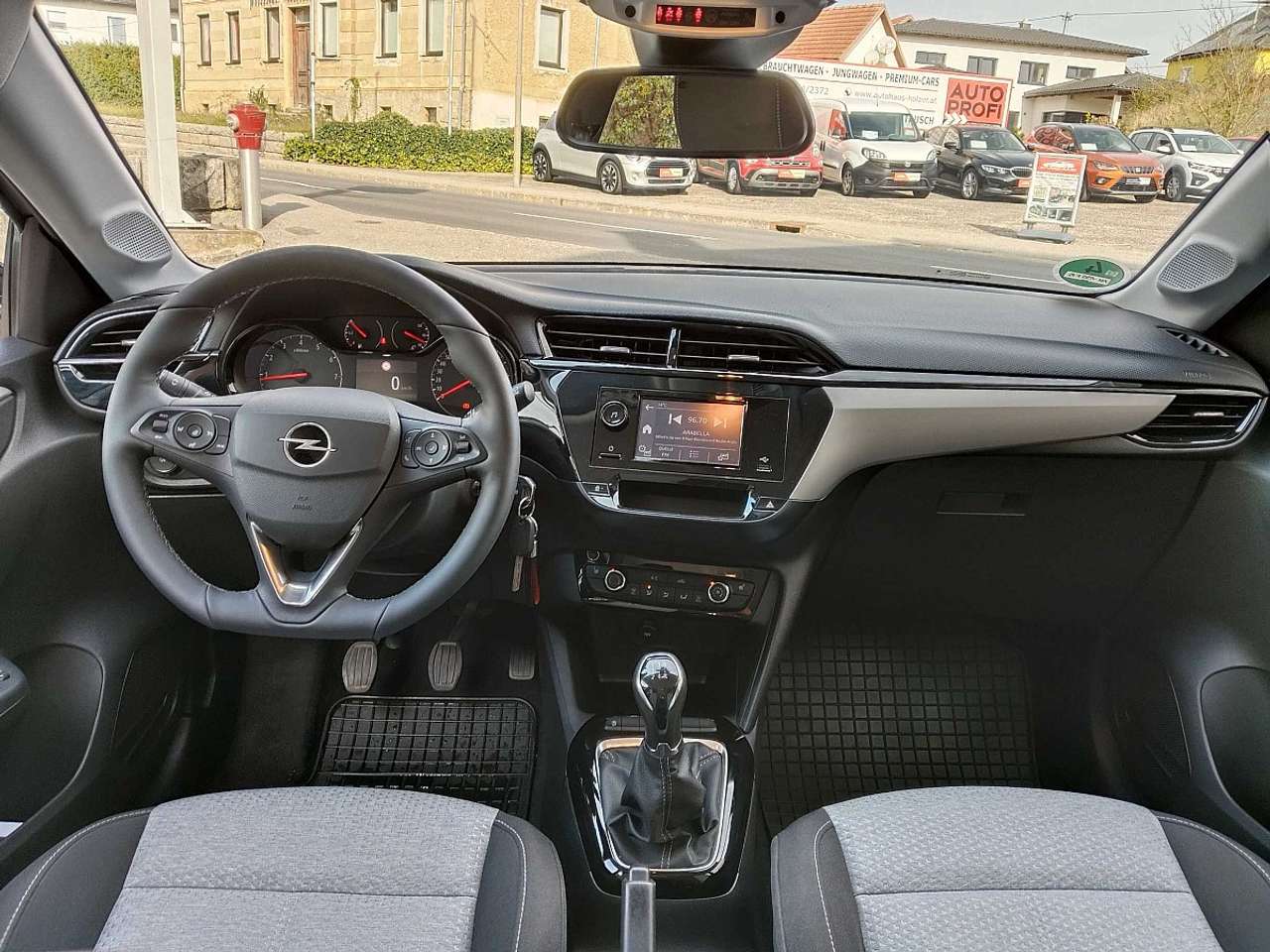 Opel Corsa  1,2 Euro „neuwertig, Sitz-, Lenkradheizung“