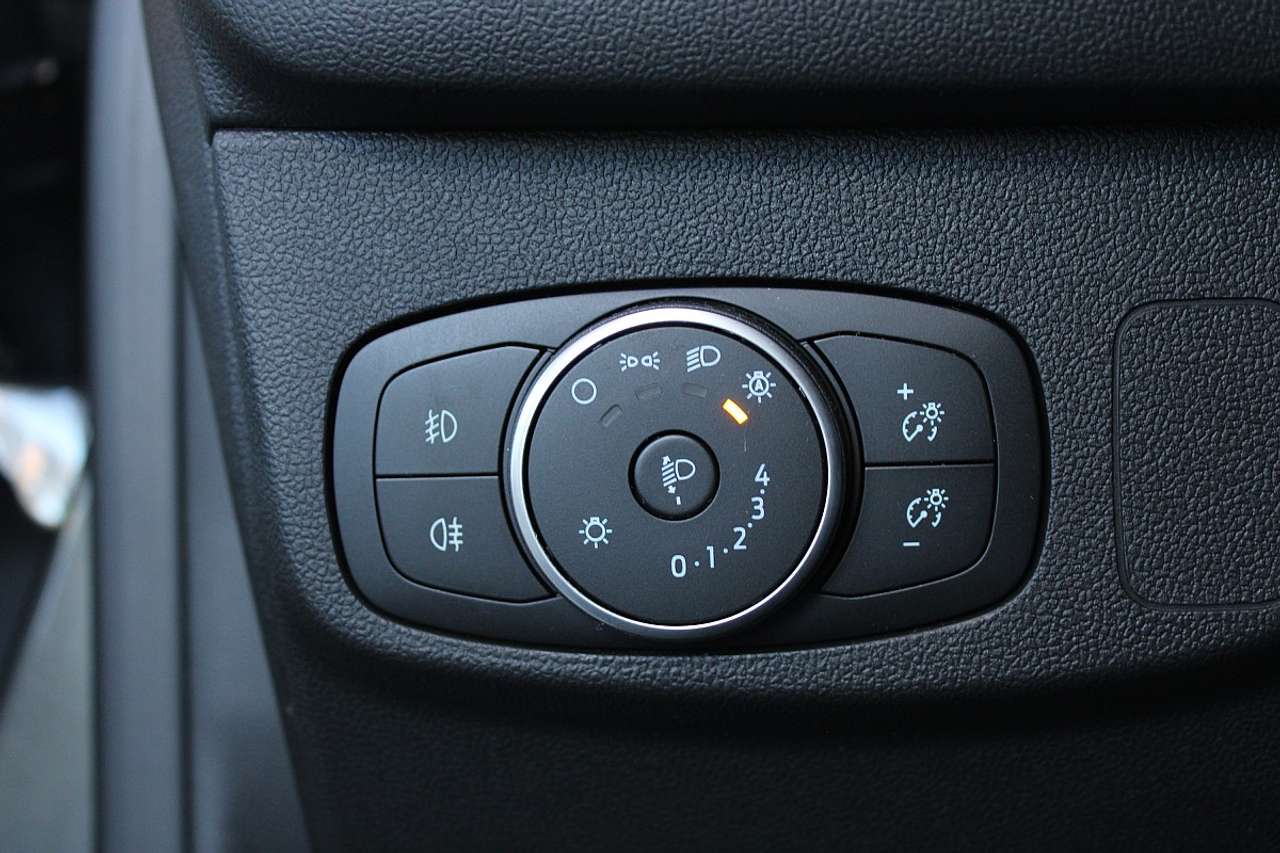 Ford Focus  1,0 EcoBoost ST-Line X *Garantie, Navi, LED*