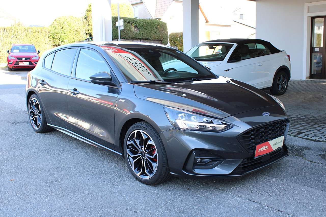 Ford Focus  1,0 EcoBoost ST-Line X *Garantie, Navi, LED*