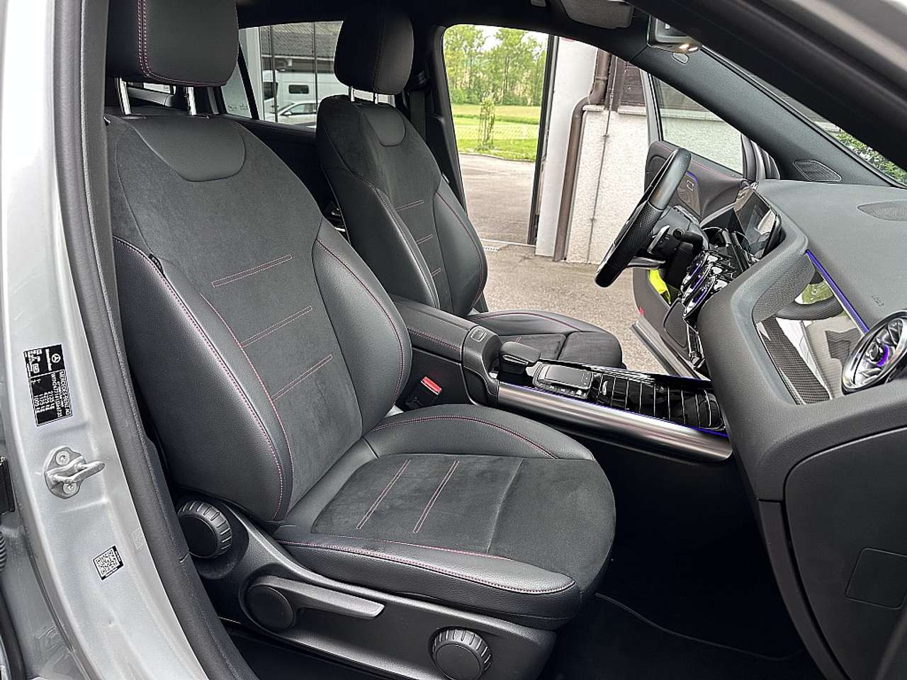 Mercedes-Benz GLA 220  d Aut. AMG-Line *MB Voll-Garantie, LED High.Per…