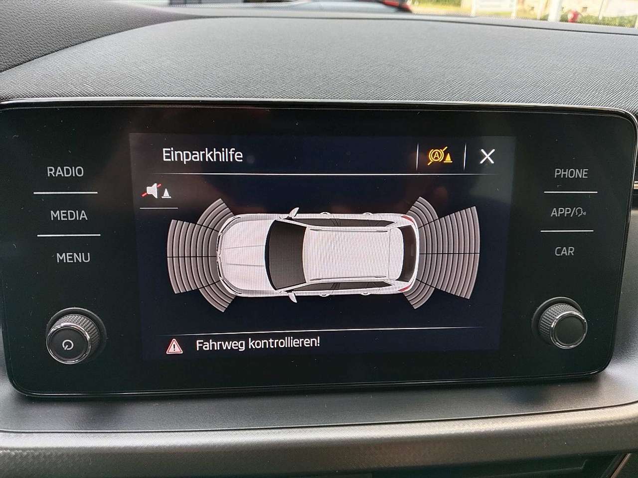 Skoda Kamiq  Skoda Kamiq Style 1,5 TSI „volle Garantie bis 0…