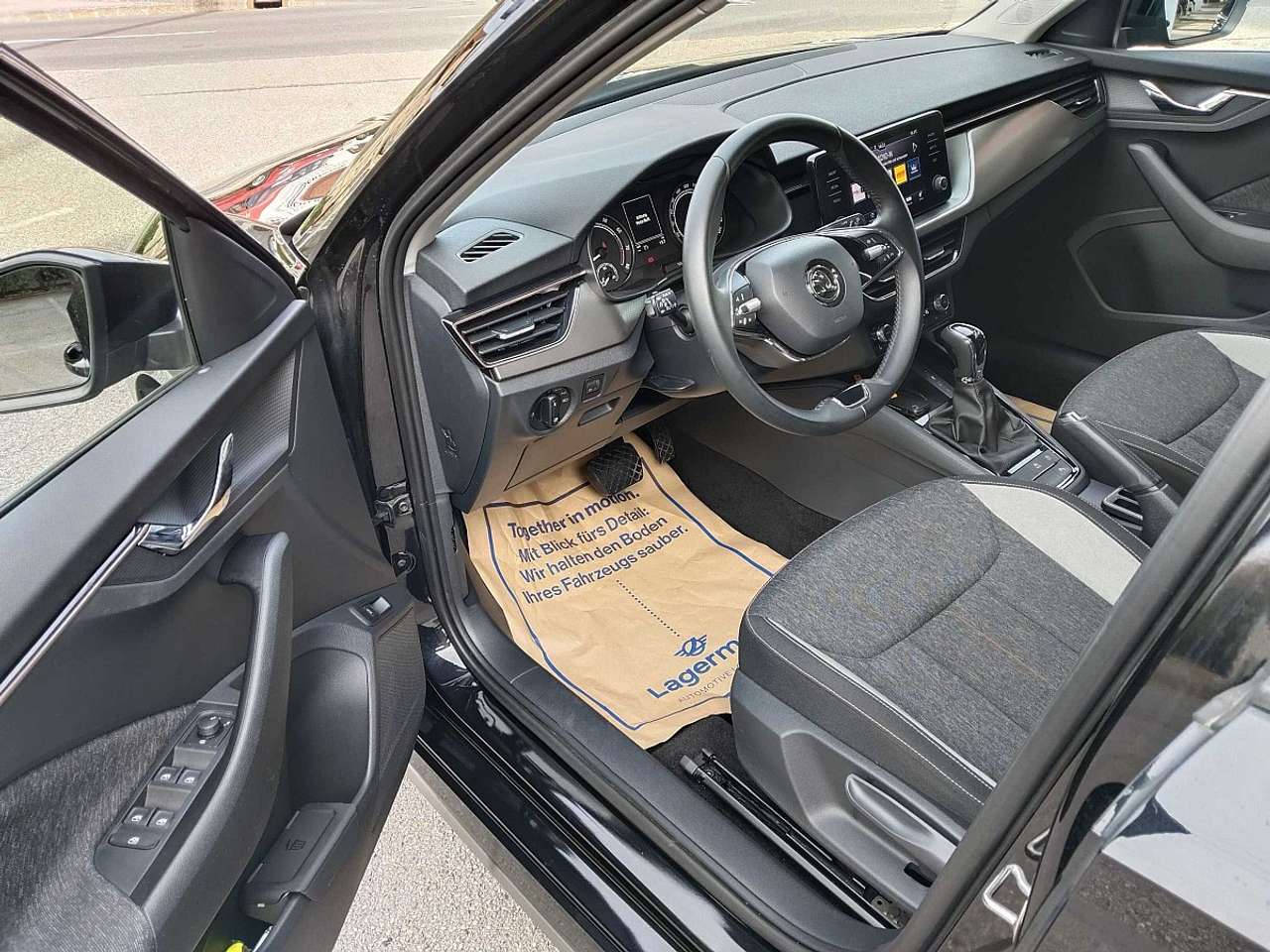 Skoda Kamiq  Skoda Kamiq Style 1,5 TSI „volle Garantie bis 0…