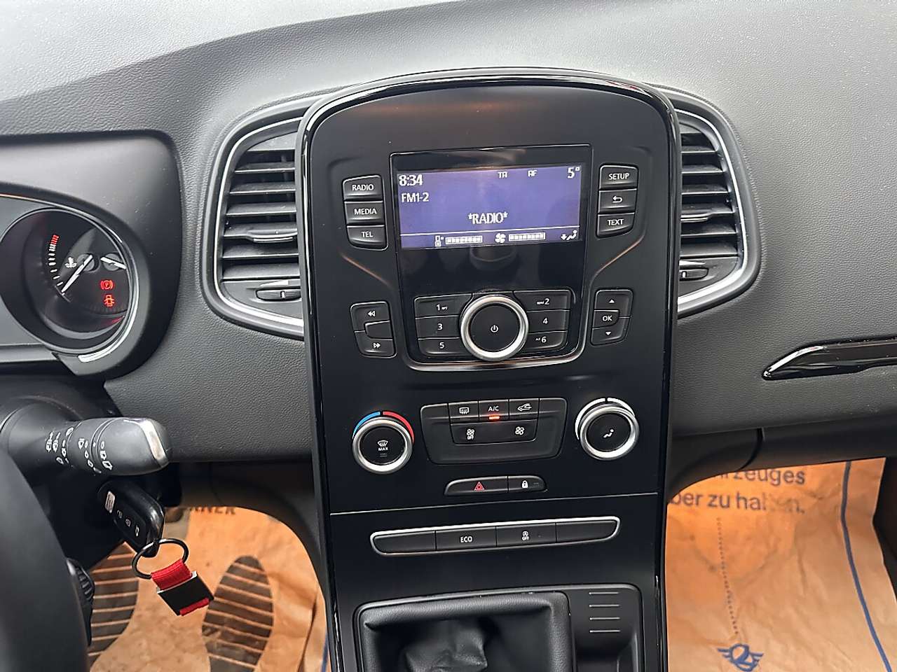 Renault Grand Scenic  Grand Scénic TCe 115 PF Zen *Tempomat, Parksensor*