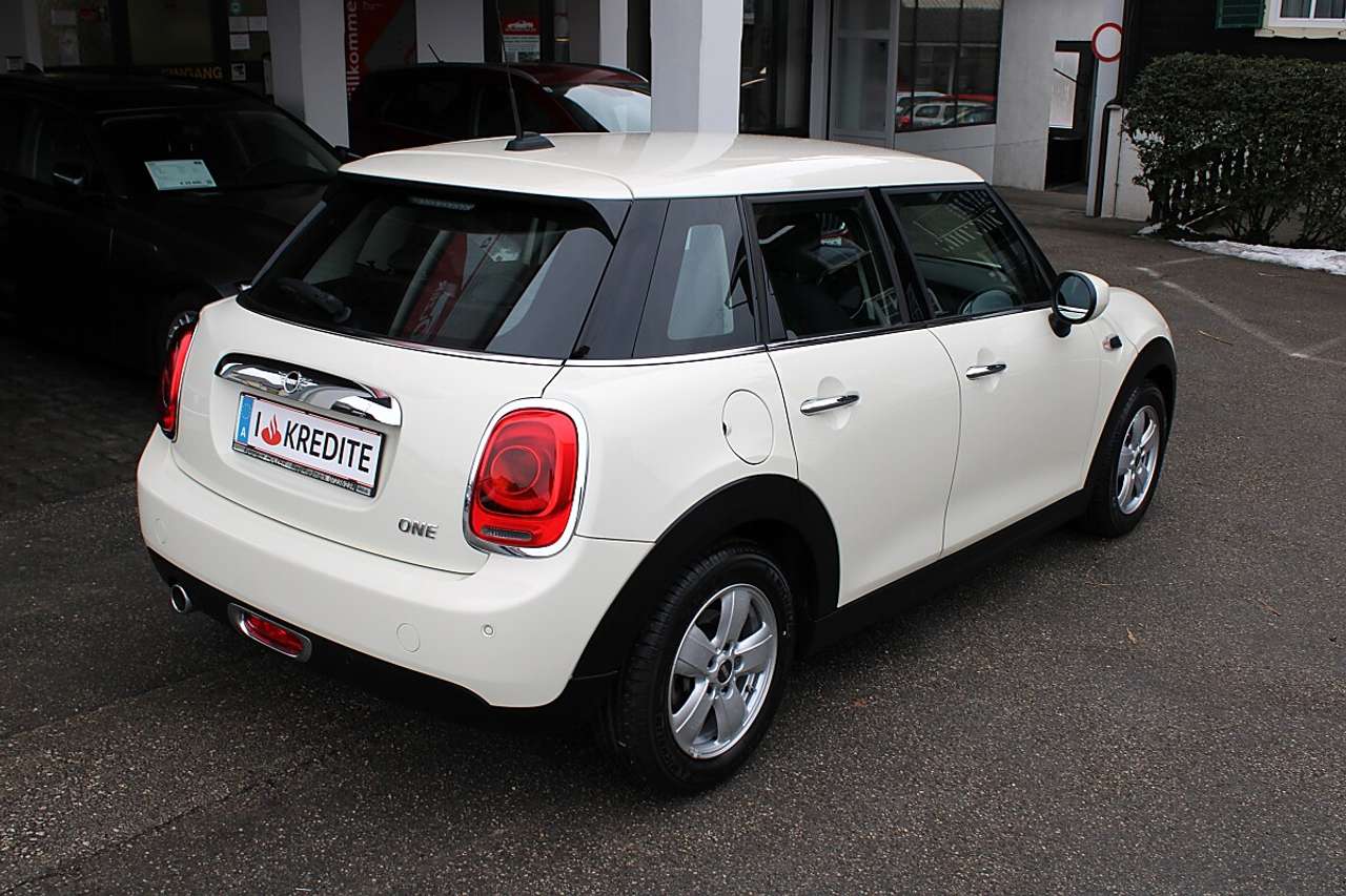 MINI One  MINI One Aut. 5-Türer *wenig Kilometer, Parksen…