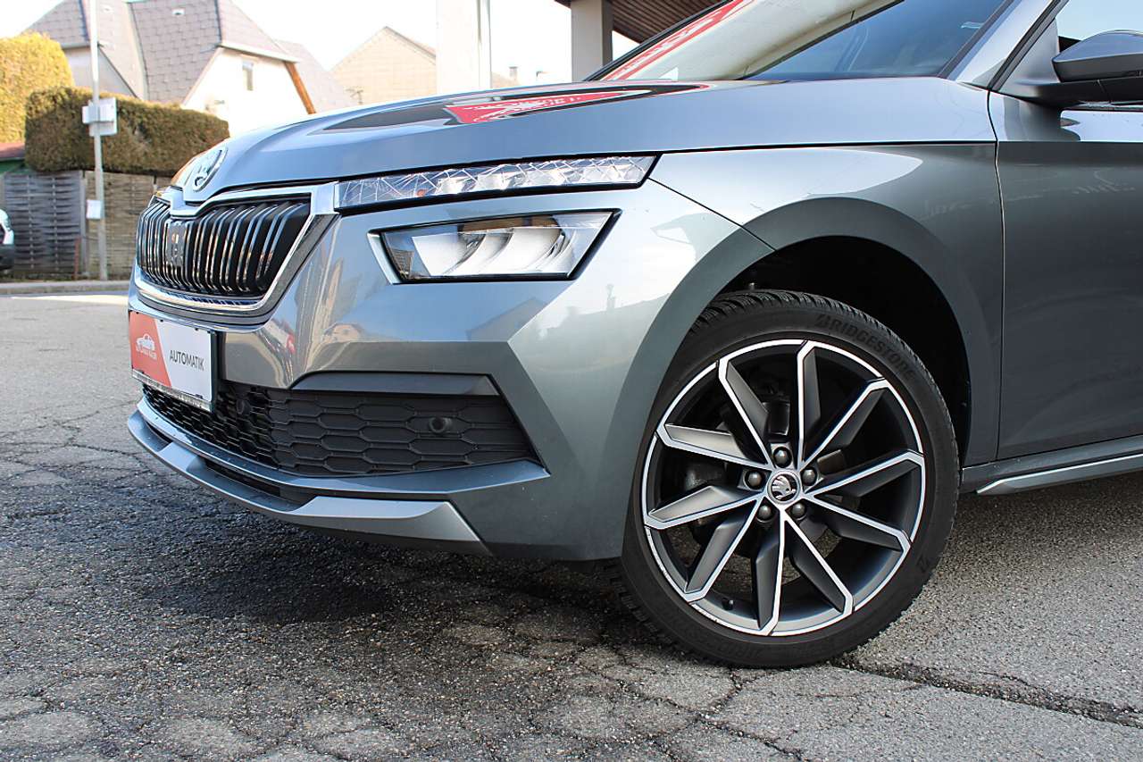 Skoda Kamiq  1,0 TSI Style DSG *AHK, KESSY, LED, ACC*