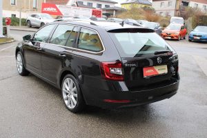 Skoda Octavia  Combi 2,0 TSI 4×4 Style DSG *1.Besitz, LED, ACC…
