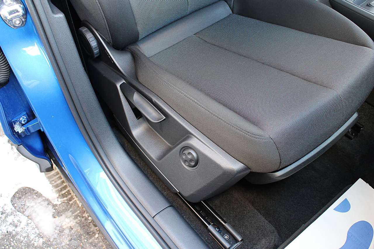 Audi Q2  35 TFSI COD S-tronic *Anhängerkupplung, Tempomat*