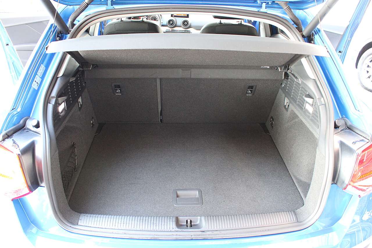 Audi Q2  35 TFSI COD S-tronic *Anhängerkupplung, Tempomat*