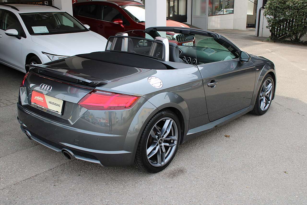 Audi TT  Roadster 1,8 TFSI S-tronic *S-LINE, KESSY, NAVI*