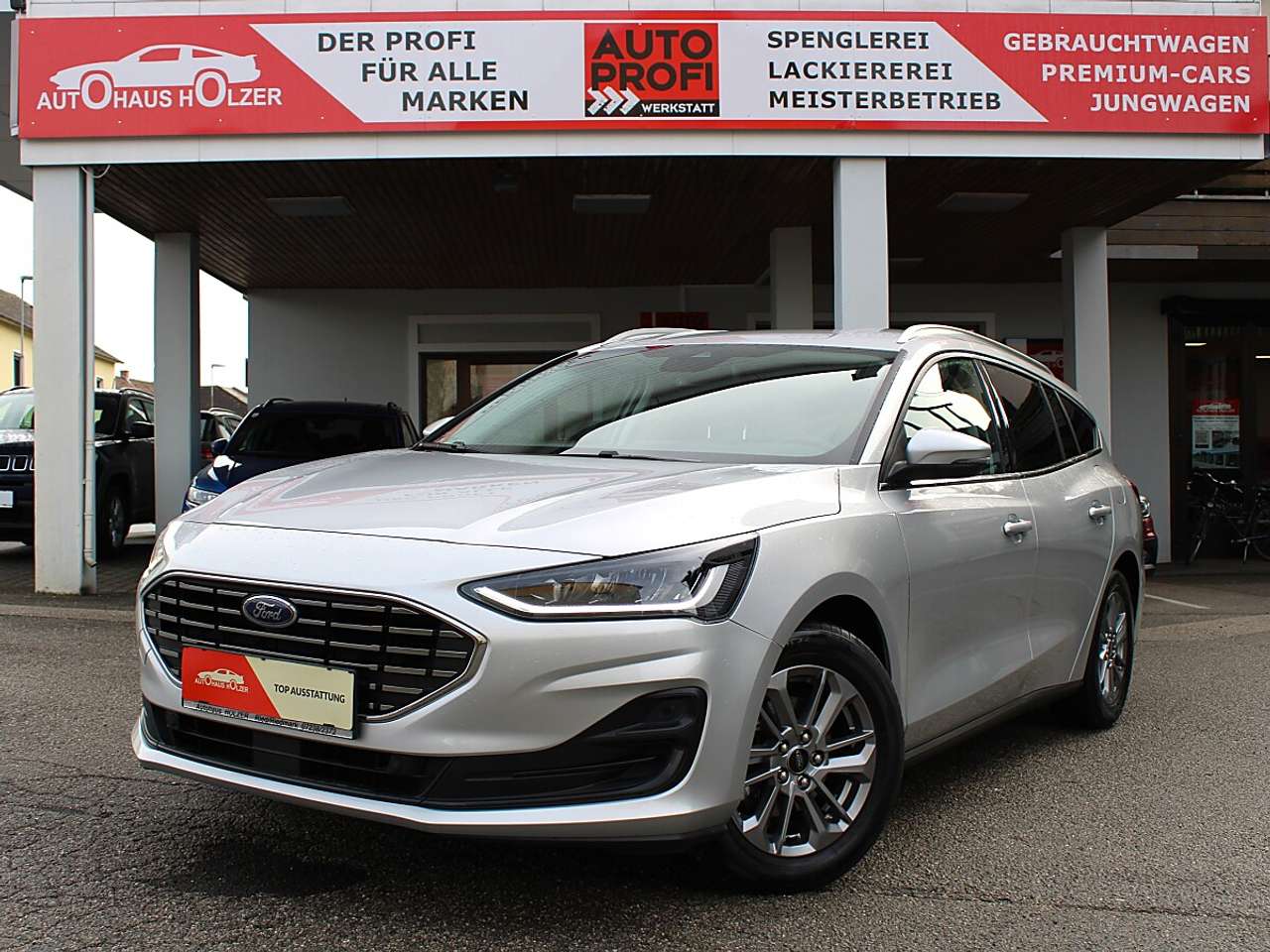 Ford Focus  Turnier 1,5 EcoBlue Titanium Aut. *neuwertig, W…