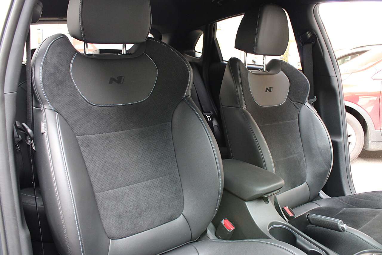 Hyundai KONA  Kona 2,0 T-GDi 48V 2WD N DCT *DSG, Alcantara, R…