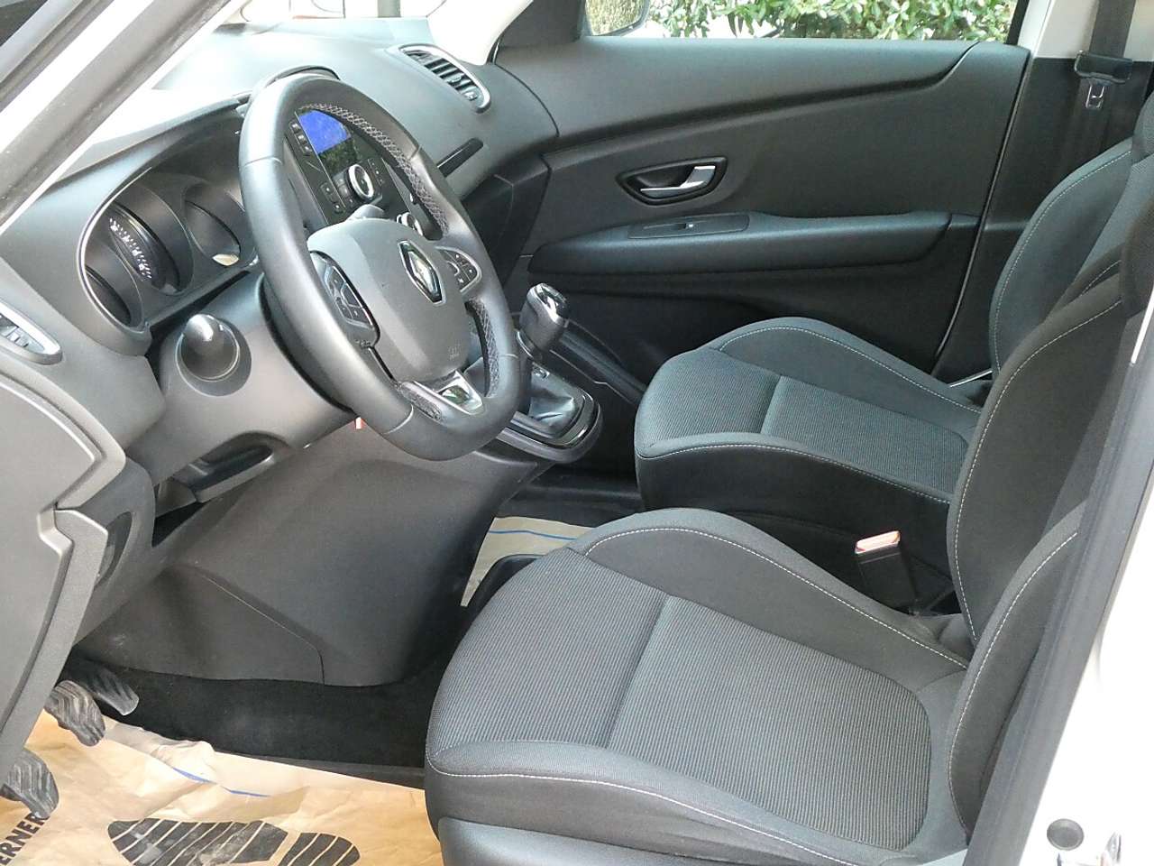 Renault Grand Scenic  Grand Scénic TCe 115 PF Zen