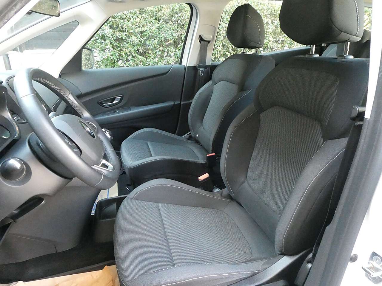 Renault Grand Scenic  Grand Scénic TCe 115 PF Zen