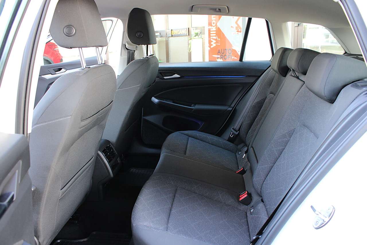 Volkswagen Golf Variant  2,0 TDI Life *5-J Garantie, NAVI, LED*