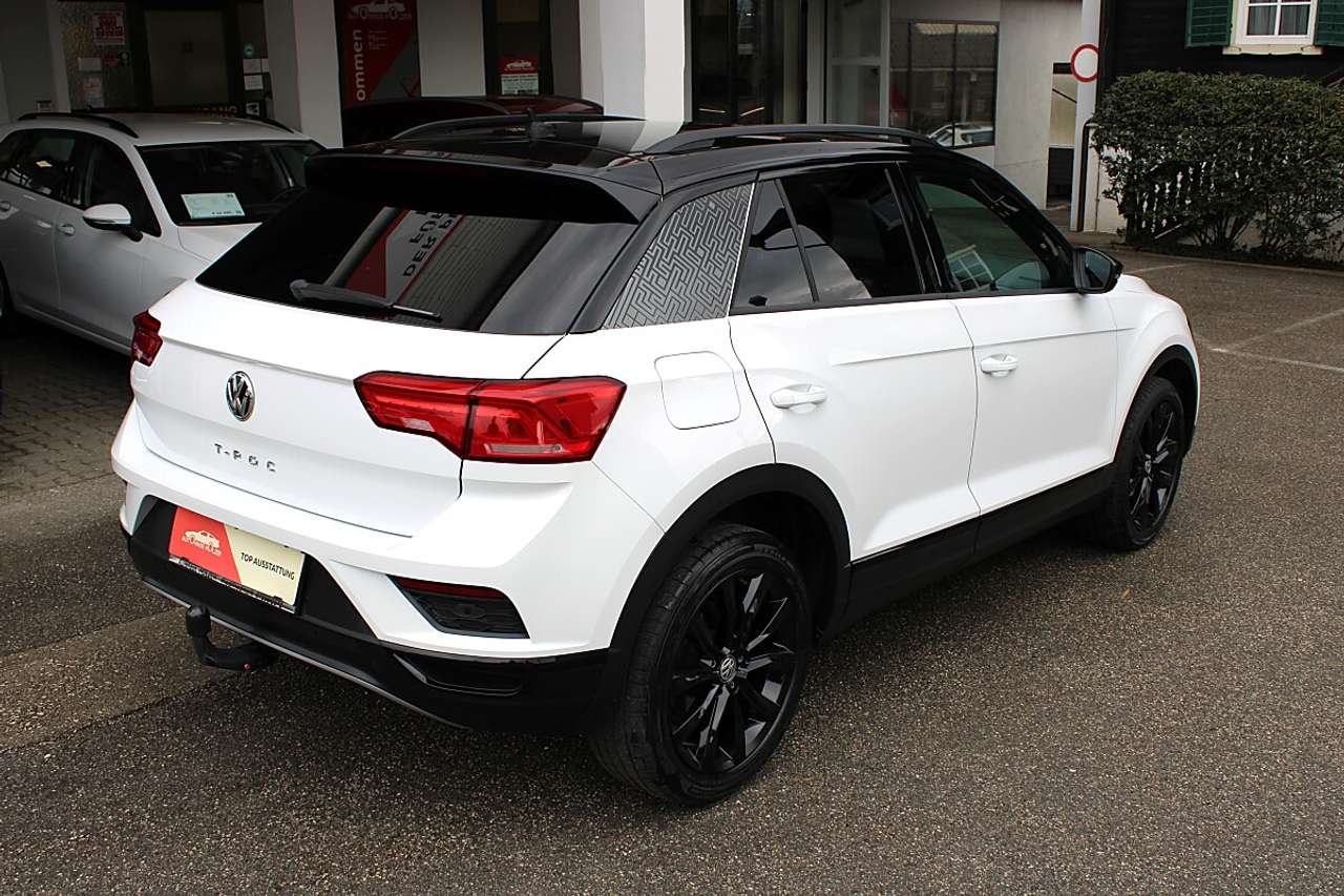 Volkswagen T-Roc  1,0 TSI Design *AHK, LED, ACC*