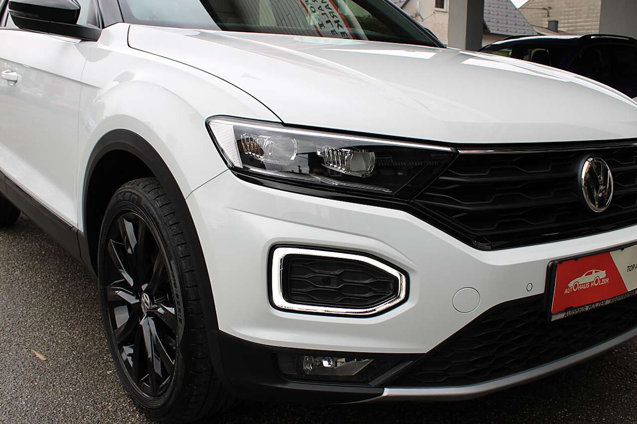 Volkswagen T-Roc  1,0 TSI Design *AHK, LED, ACC*