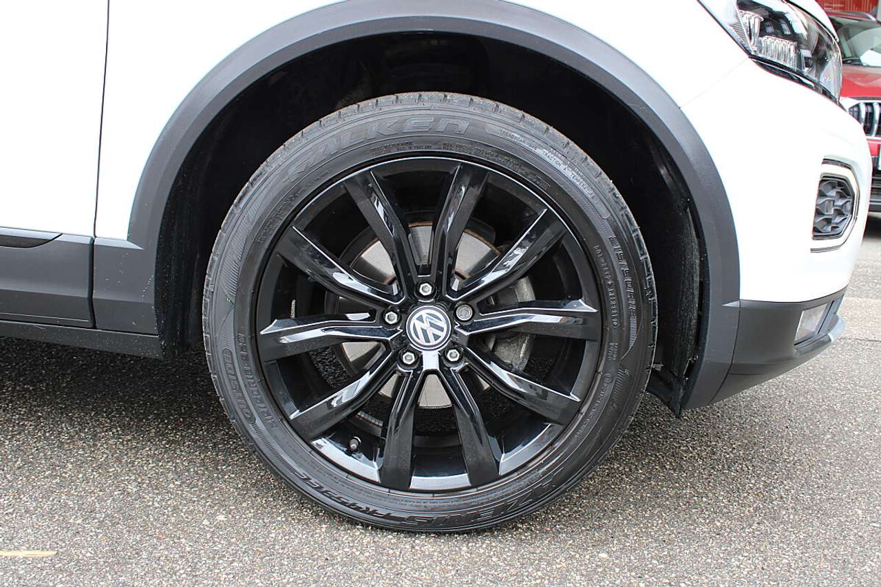 Volkswagen T-Roc  1,0 TSI Design *AHK, LED, ACC*
