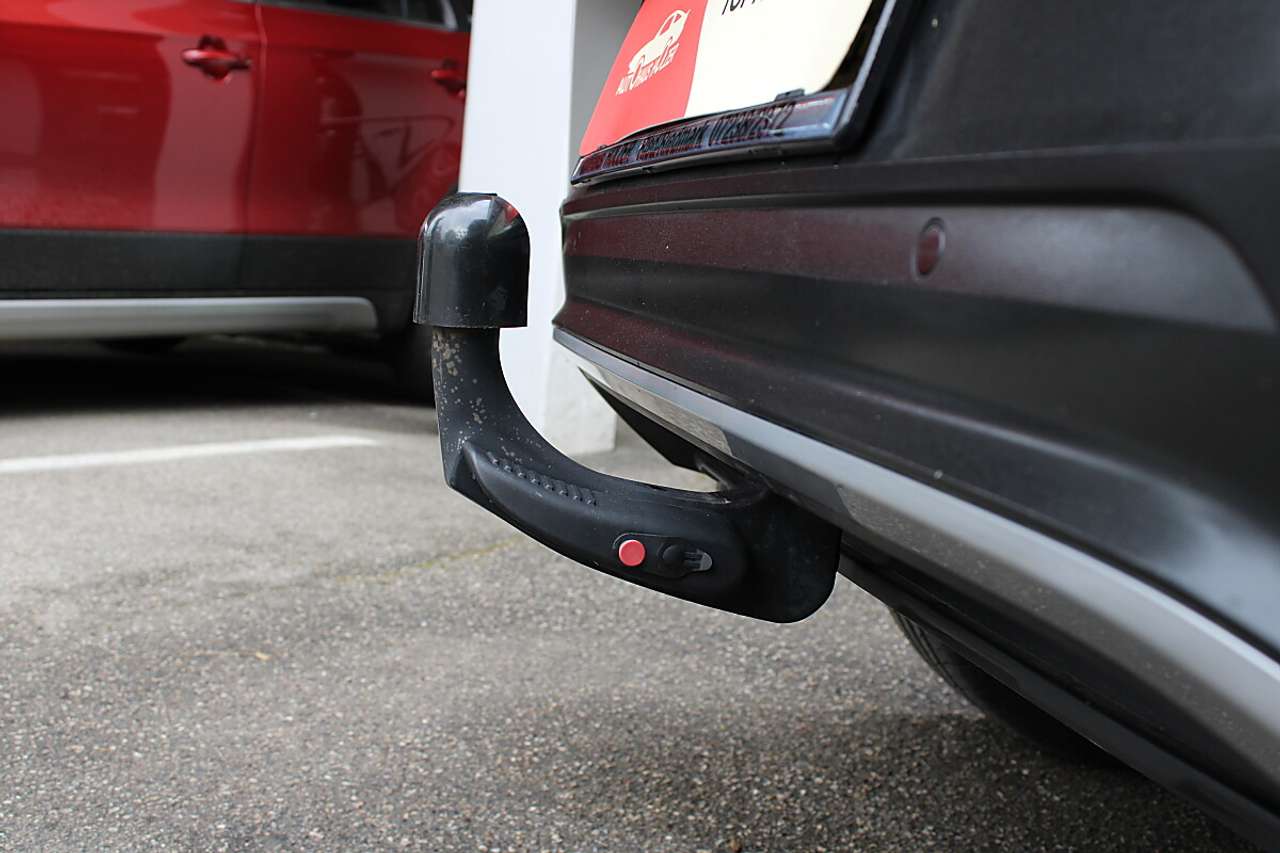 Volkswagen T-Roc  1,0 TSI Design *AHK, LED, ACC*