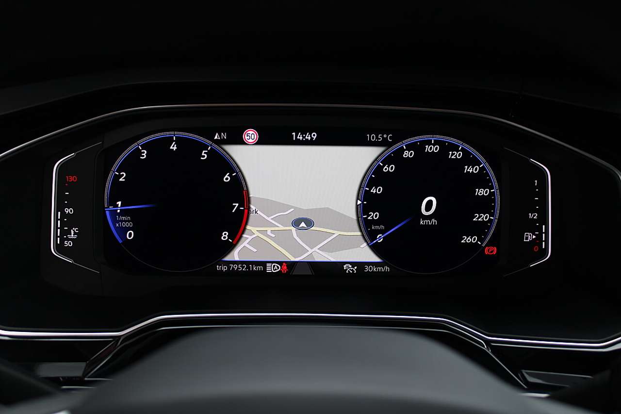 Volkswagen Taigo  1,0 TSI R-Line *KESSY, NAVI, Rü.Kam*