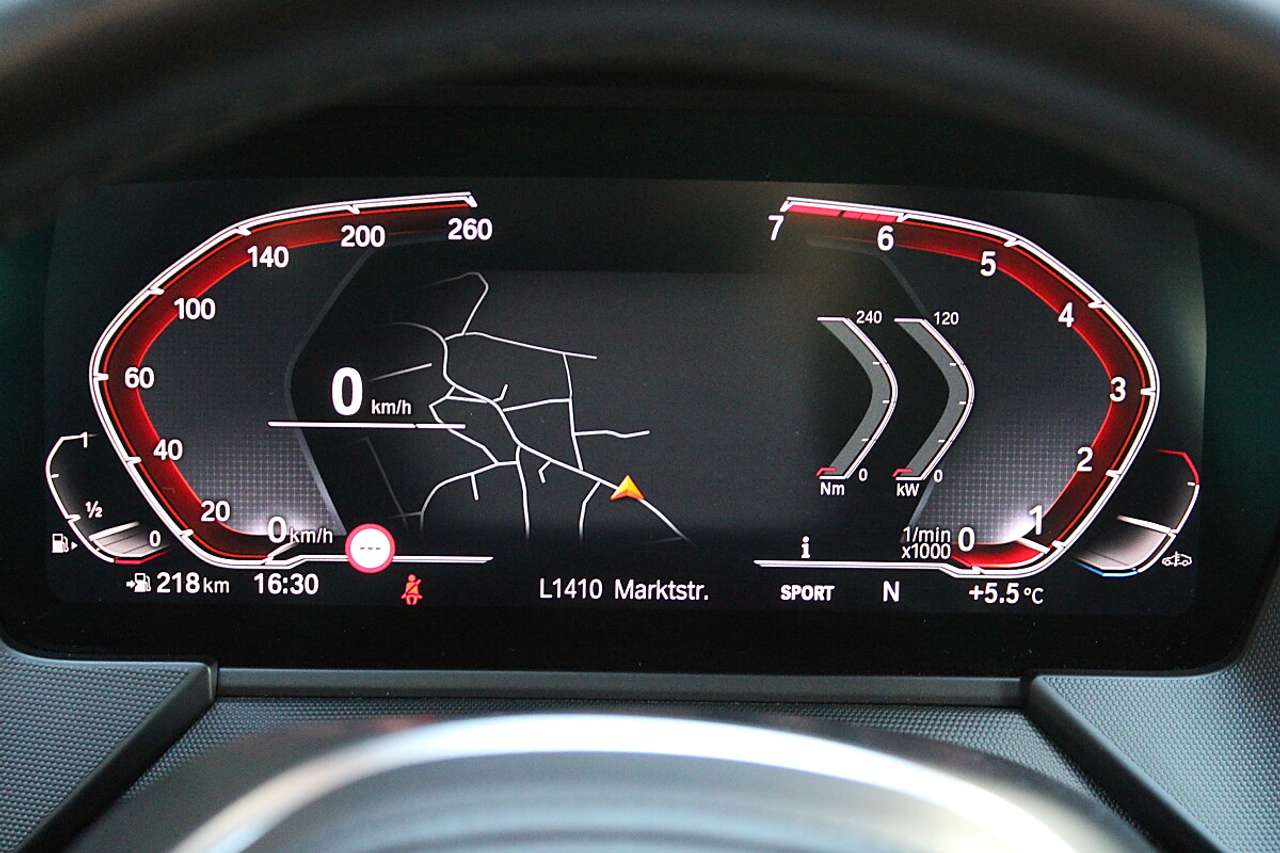 BMW 218  i Gran Coupe M Sport *LED, Live Cockpit, Sitzhe…