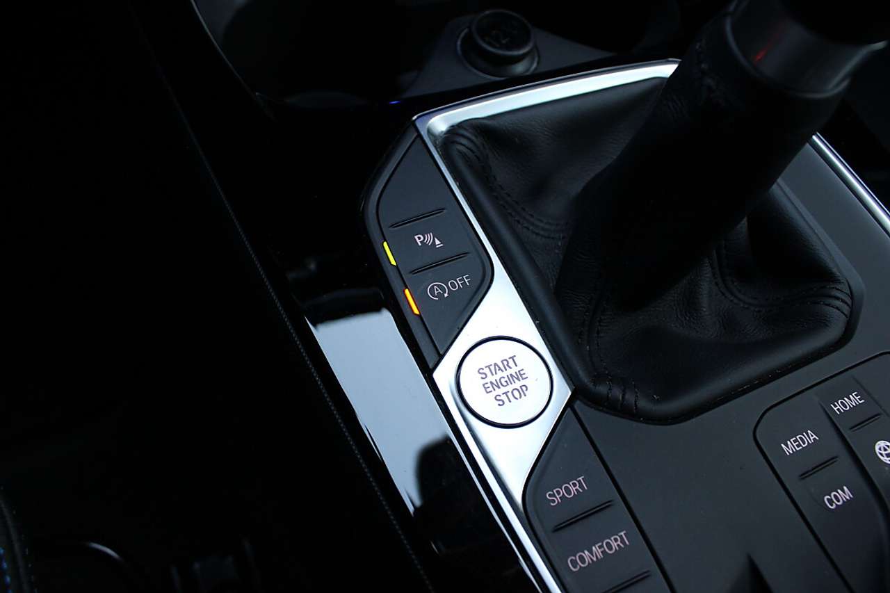 BMW 218  i Gran Coupe M Sport *LED, Live Cockpit, Sitzhe…