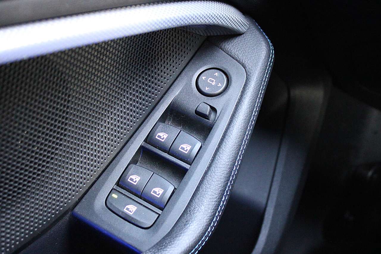 BMW 218  i Gran Coupe M Sport *LED, Live Cockpit, Sitzhe…