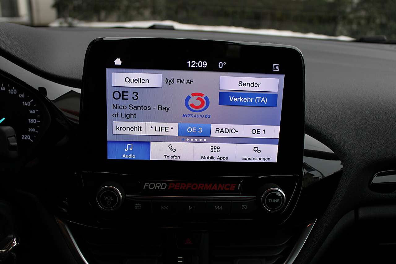 Ford Fiesta  Trend 1,0 EcoBoost *Steuerkettenmotor,Winterpak…