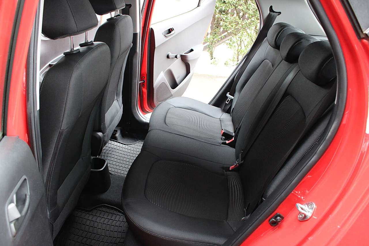 Hyundai i10  1,0 Level 2 *Tempomat, Bluetooth*