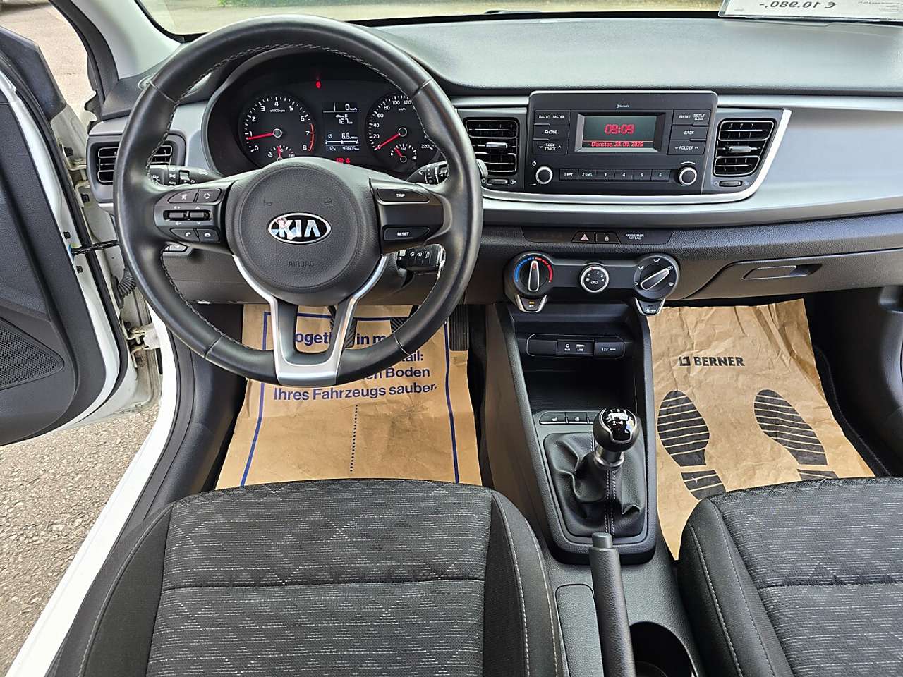 Kia Rio  1,25 MPI Titan ISG *AHK, Sitz- & Lenkradheizung*