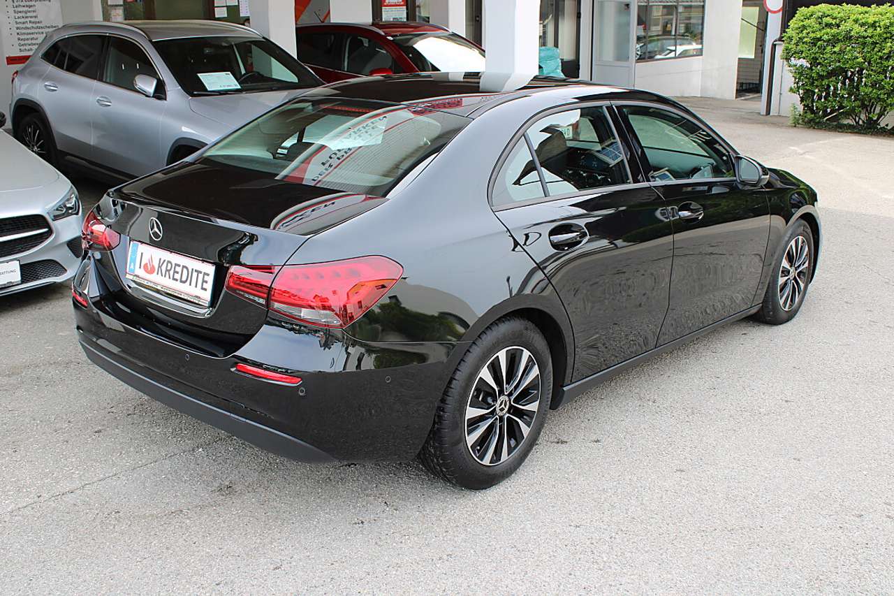 Mercedes-Benz A 180  d Limousine Aut. Advantage *NAVI, RÜ.Kam, Sitzh…