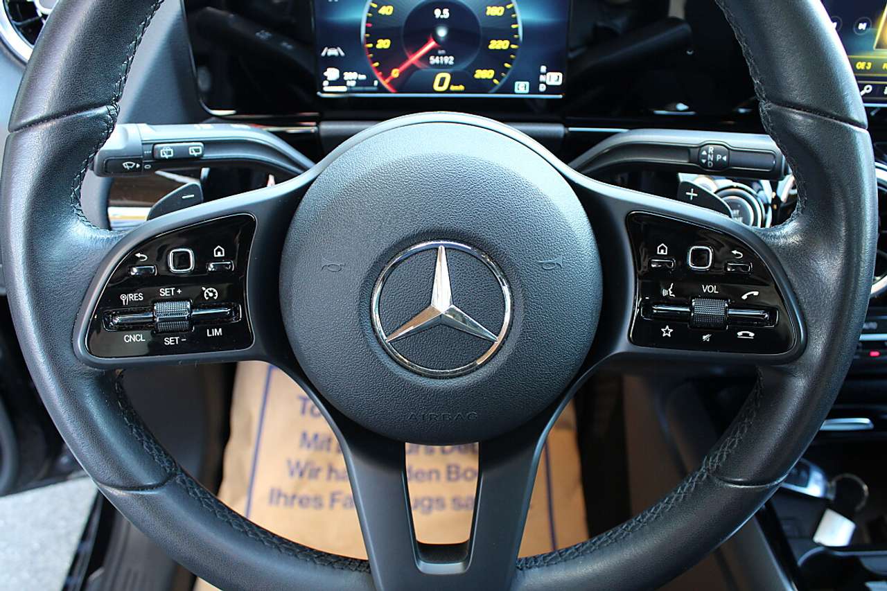 Mercedes-Benz B 180  Style Automatik *AHK, LED, Rü. Kam*