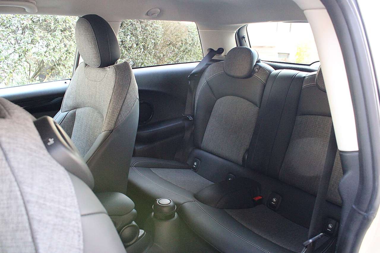 MINI One  MINI One Aut. *Chili-Paket, LED, NAVI*