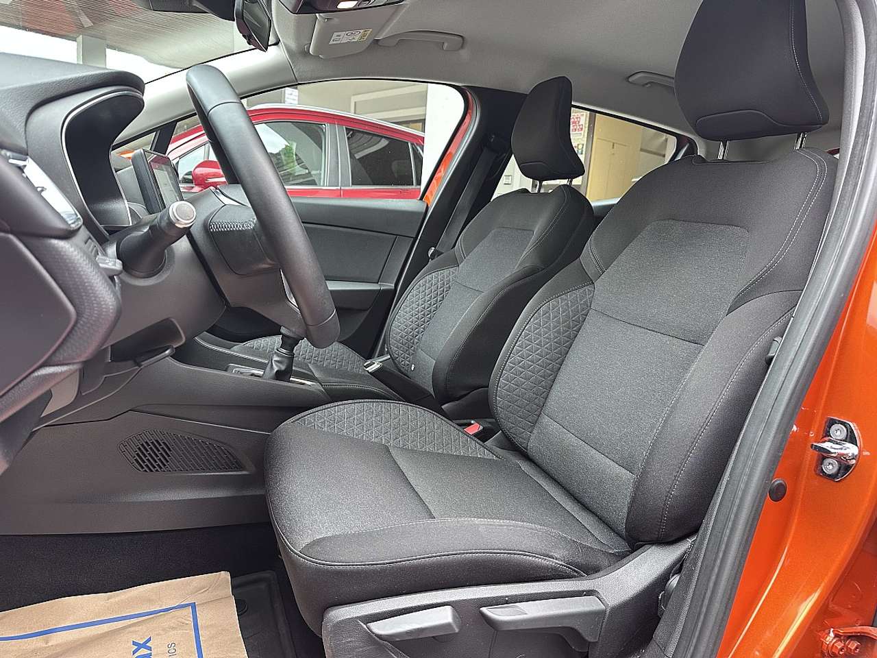 Renault Clio  Zen TCe 100 *LED, NAVI, Tempomat*