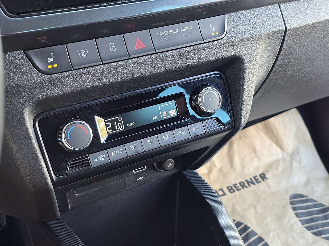 Skoda Fabia  Combi Clever 1,0 TSI *LED, KESSY, Sitzheizung, …